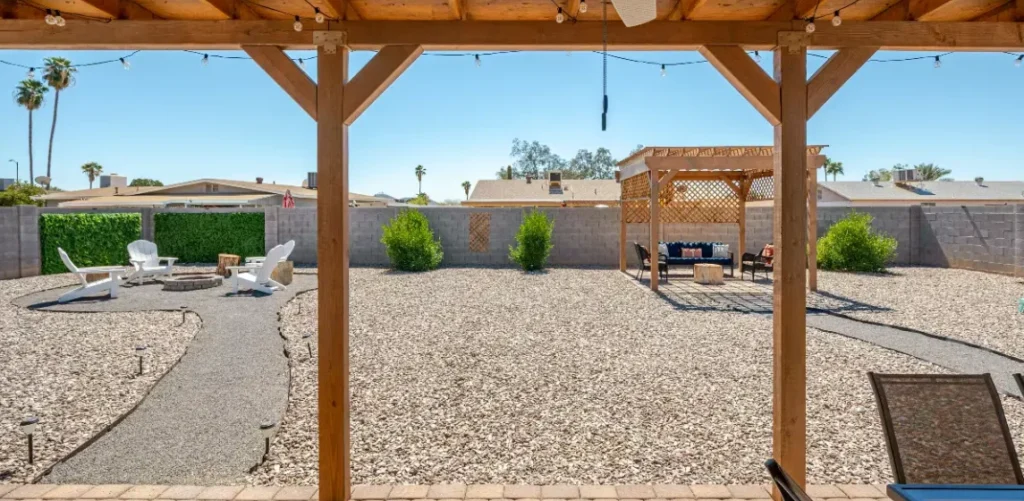 hookhub-chateau-michigan-ave-patio-phoenix-arizona (3)